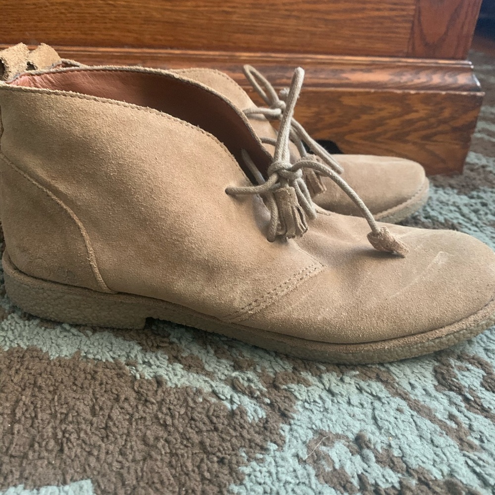 Lucky brand boot size 8